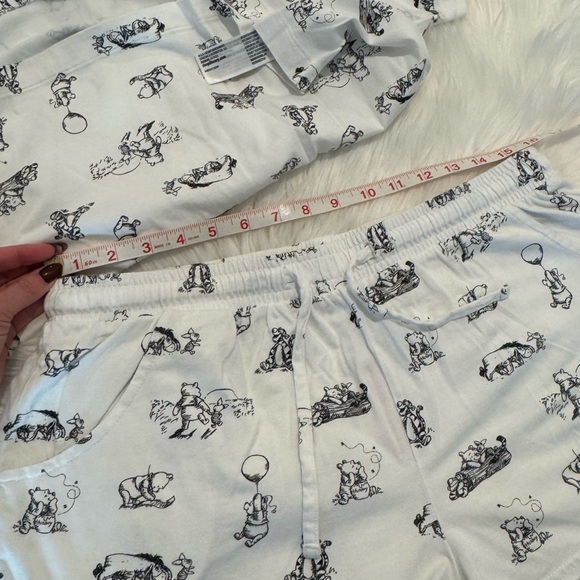 Disney Winnie the Pooh and Pals Sleepwear PJ Shorts Set for Women Large Pajamas - Picture 11 of 16